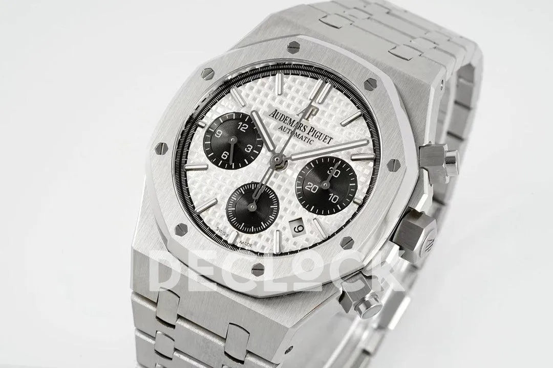 Royal Oak Self-Winding Chronograph White Dial in Steel