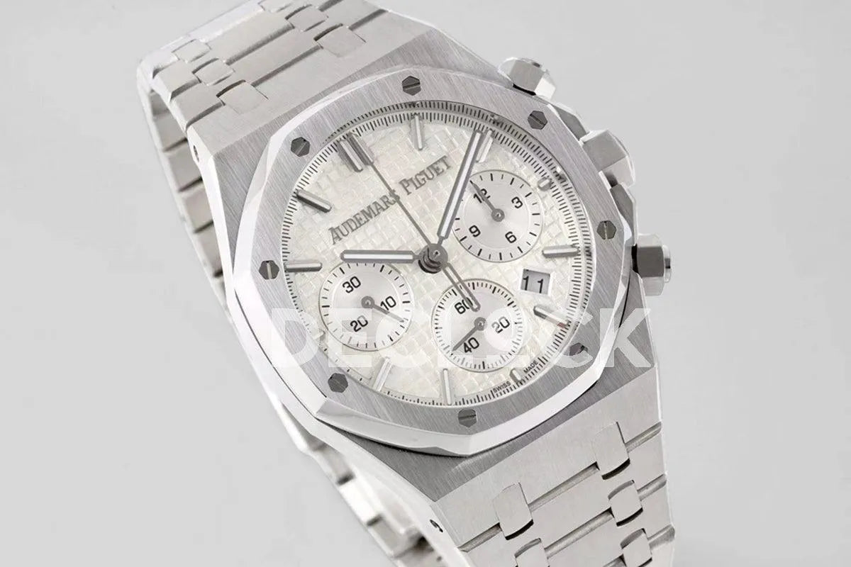 Replica Audemars Pigeut Royal Oak Self-Winding Chronograph White Dial in Steel - Replica Watches