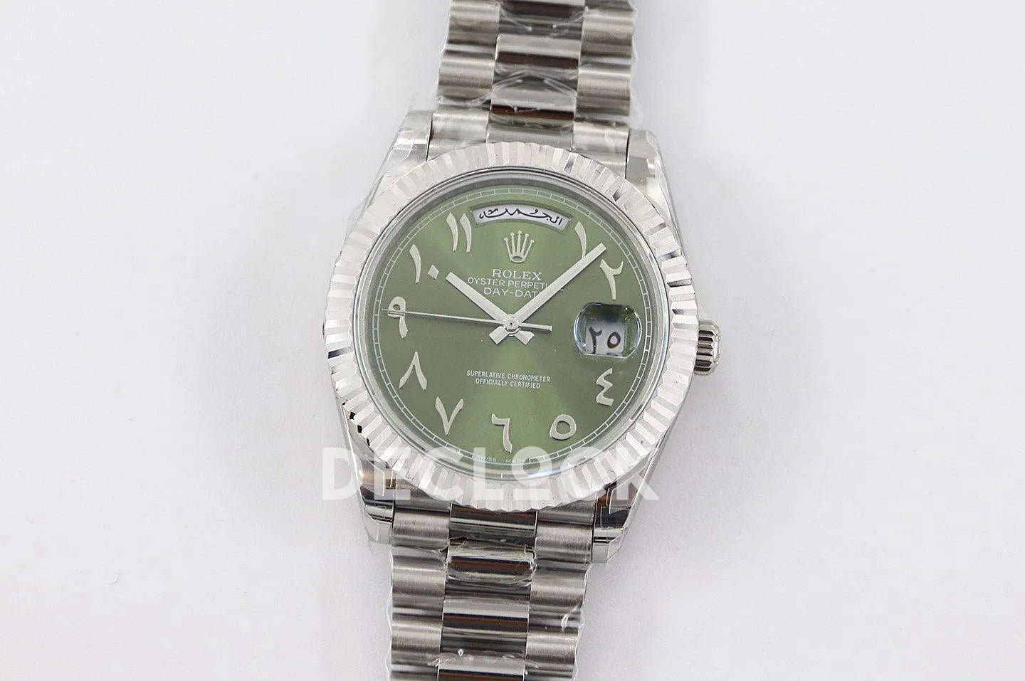 Replica Rolex Day-Date 40 228206 Green Dial in Platinum with Arabic Markers - Replica Watches